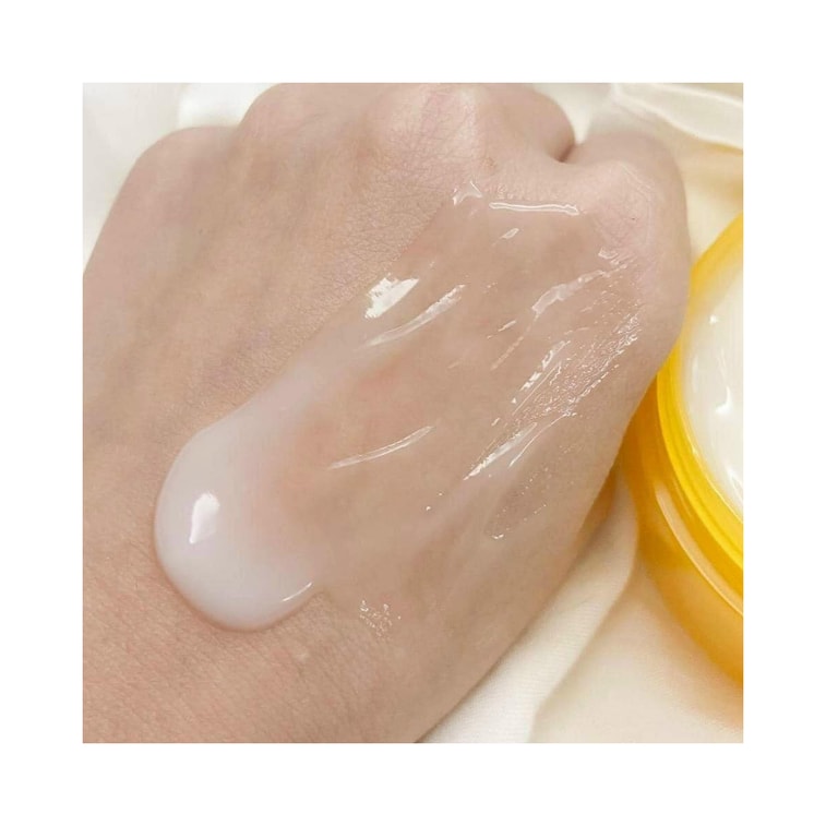 Melano CC Medicated Slot Anti-Whitening Gel 100g - Image 4