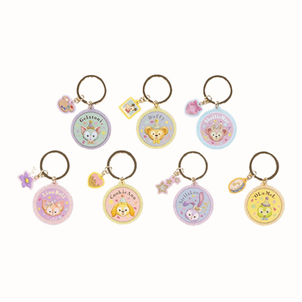 Disney Duffy Family Farewell Party Keychain Set (7 pieces)