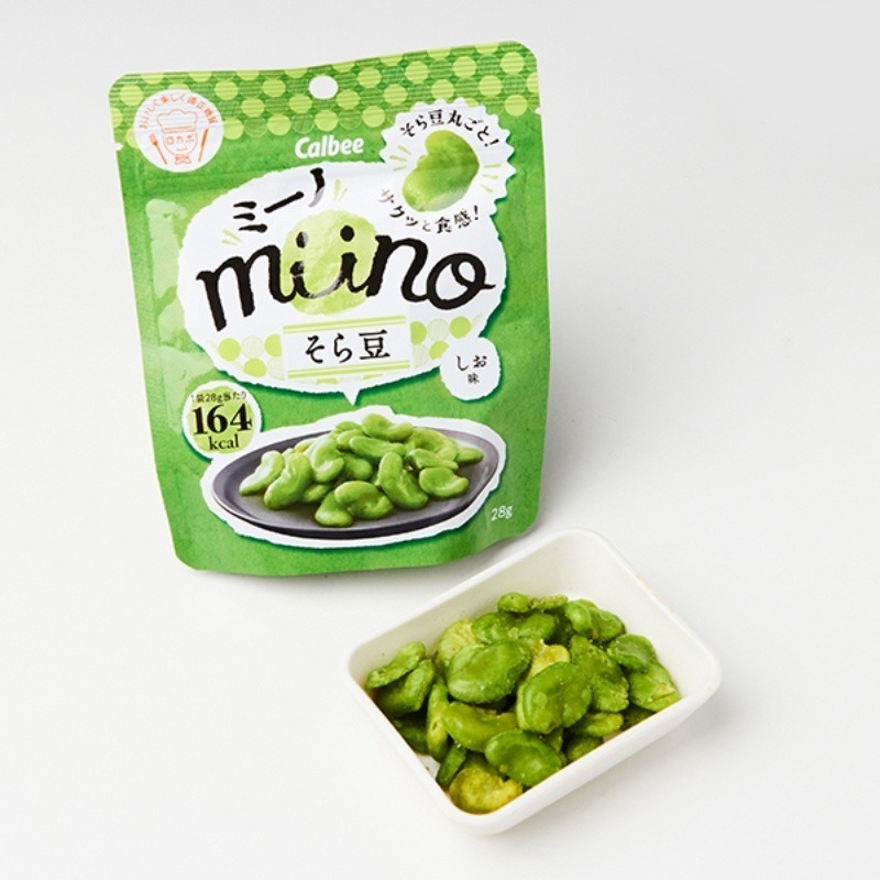 Calbee miino Salty Fava Bean Chips 28g - Image 2