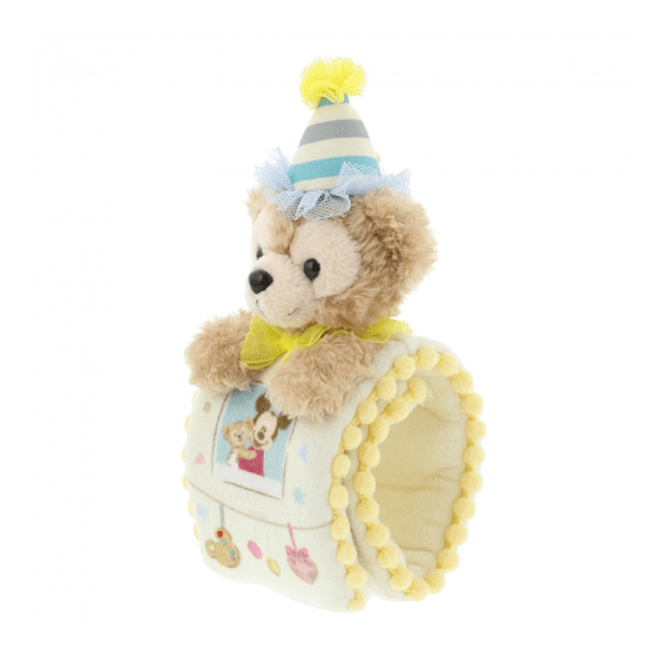 Disney Duffy and Friends Farewell Party Series Duffy Button Badge Wristband