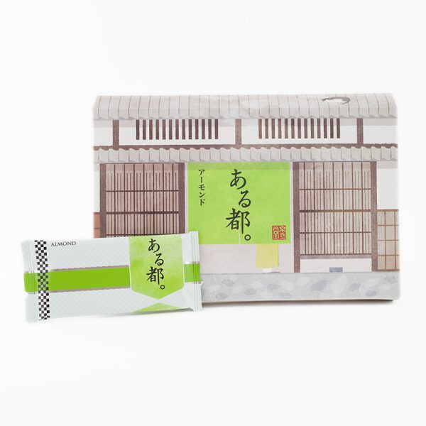 Kyosendo Almond Crunch Rice Crackers 8 Pieces