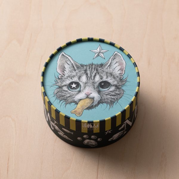Akasaka Kakiyama   Savory Rice Crackers  Blue / Pink Cat Gift Box Multiple Options Available