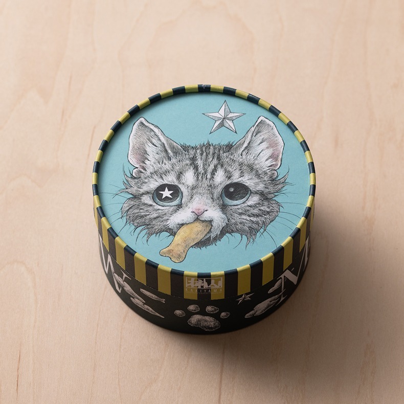 Akasaka Kakiyama Savory Rice Crackers Blue / Pink Cat Gift Box Multiple Options Available