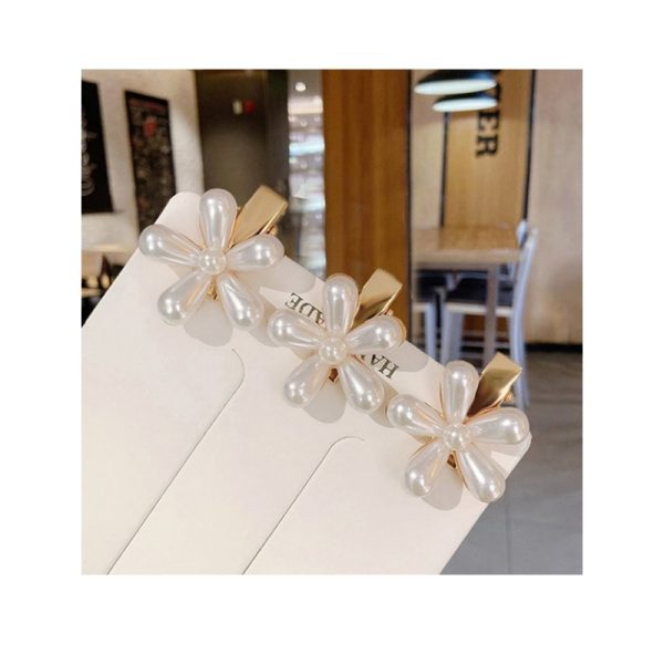 Lupis Flower Pearl Mini Hair Clip