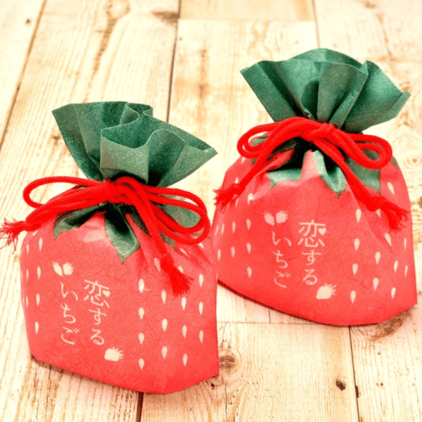 Jingfeng “Ichigo ga Shuyaku” Heart-Shaped Strawberries, 5-count pack