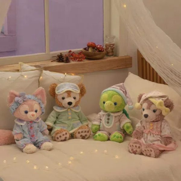 Disney 2024 Autumn Pajamas Series Duffy Family Available for Four Clothes