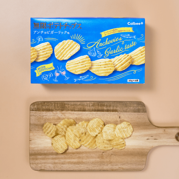 CALBEE Unlimited Series Anchovy & Garlic Flavor  20g × 6 Bags