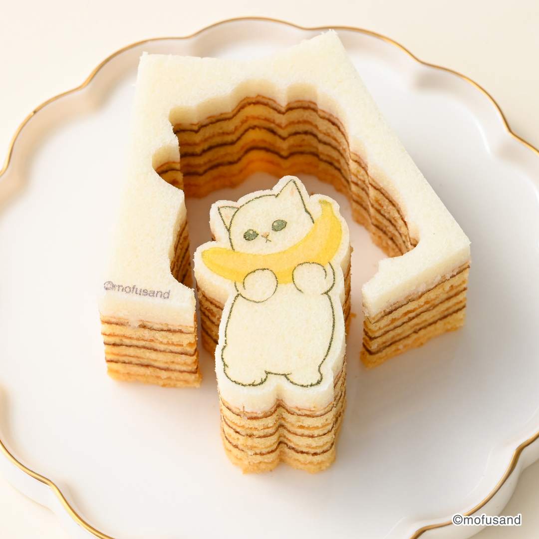 BudoonoMori Cat-Shaped Baumkuchen Cake 1 Piece Various Designs Available - Image 4