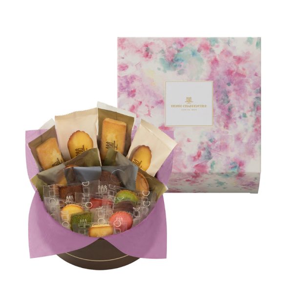 HENRI CHARPENTIER Assorted Cakes Gift Box (15 pieces)