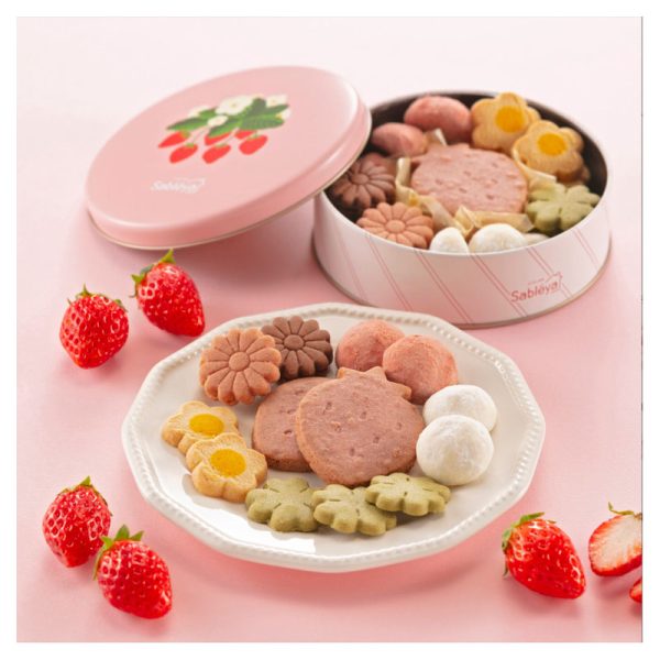 ATELIER Sableya Mother’s Day Exclusive: Strawberry-Flavored Assorted Cookies Tin (23 pieces).