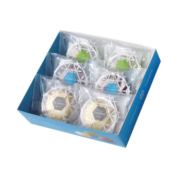Huayuetang Printemps Blanc Marshmallow Filled Macarons Cake (6 pieces)